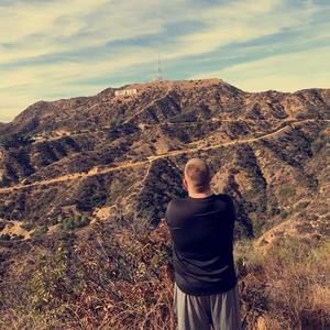 Meet your Posher, Dustan